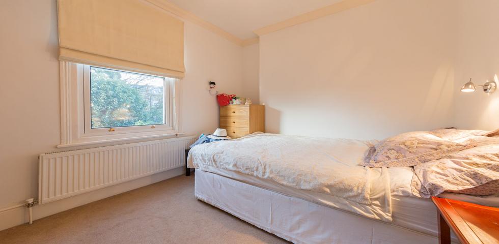 			NEW INSTRUCTION, 1 Bedroom, 1 bath, 1 reception Flat			 Parliament Hill, HAMPSTEAD